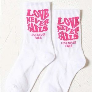 Love Crew Socks